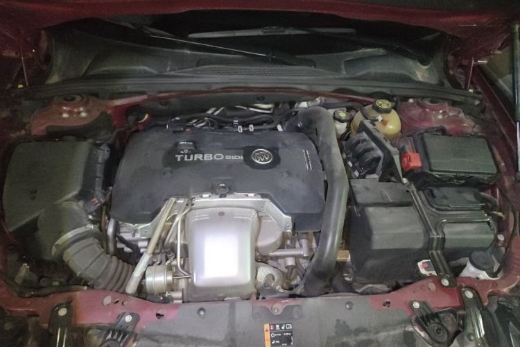 Used Buick Regal 2017 28T Prestige Model Engine Bay