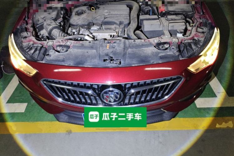 Used Buick Regal 2017 20T Elite Edition Engine Bay