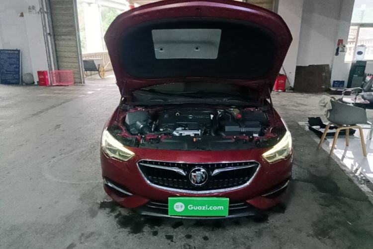 Used Buick Regal 2017 20T Elite Edition Engine Bay