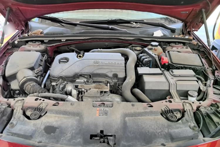 Used Buick Regal 2017 20T Elite Edition Engine Bay