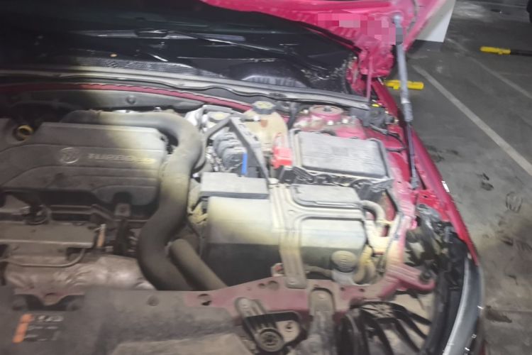 Used Buick Regal 2017 20T Prestige Model Engine Bay Left