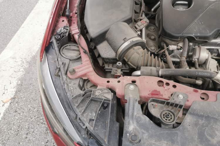 Used Buick Regal 2017 20T Elite Edition Engine Bay Right