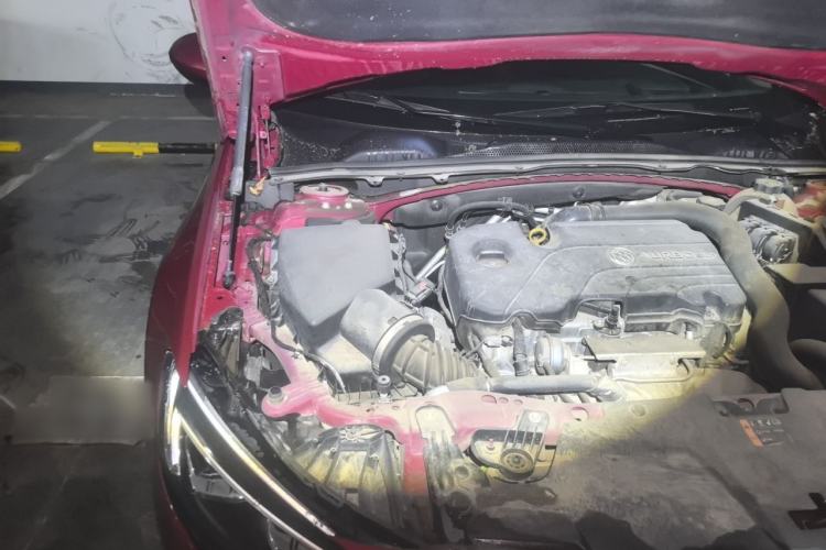 Used Buick Regal 2017 20T Prestige Model Engine Bay Right