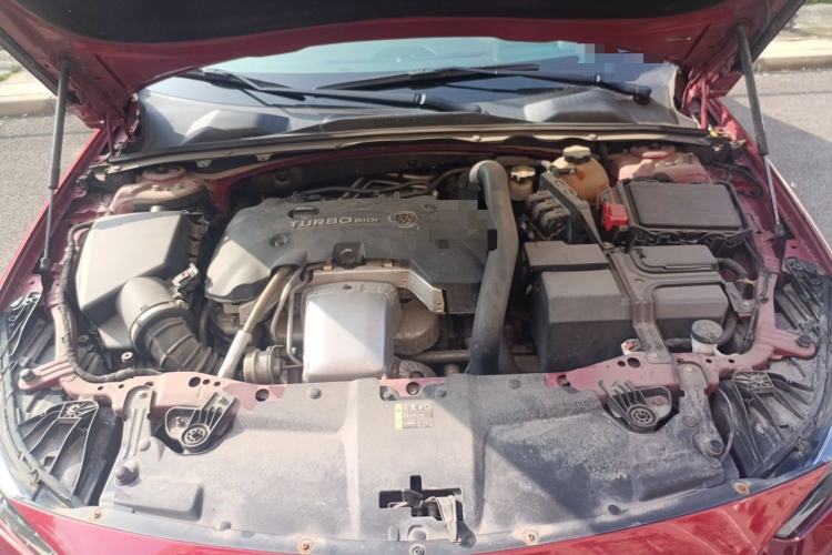 Used Buick Regal 2017 28T Prestige Model Engine Bay