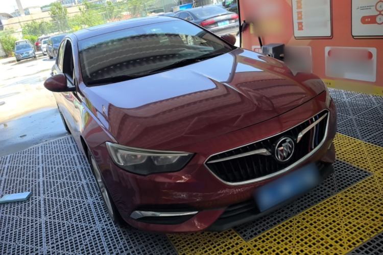 Used Buick Regal 2017 20T Elite Edition Exterior 1
