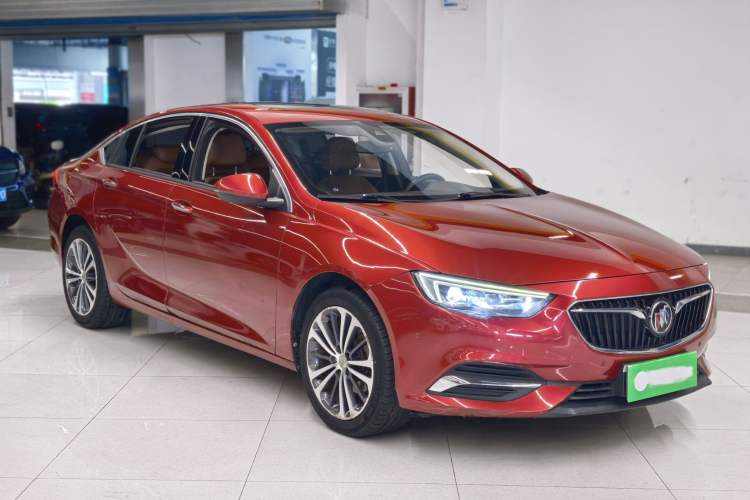 Used Buick Regal 2017 28T Prestige Model Exterior 2
