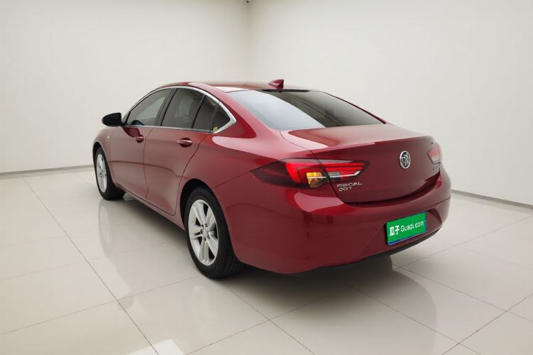 Used Buick Regal 2017 20T Elite Edition Exterior 2