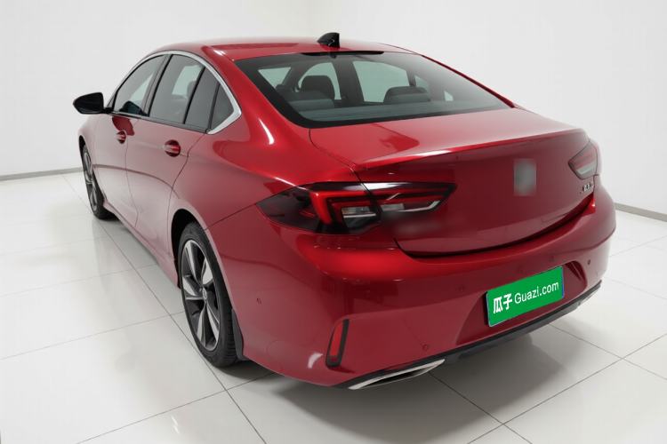 Used Buick Regal 2017 GS 28T Luxury Model Exterior 2
