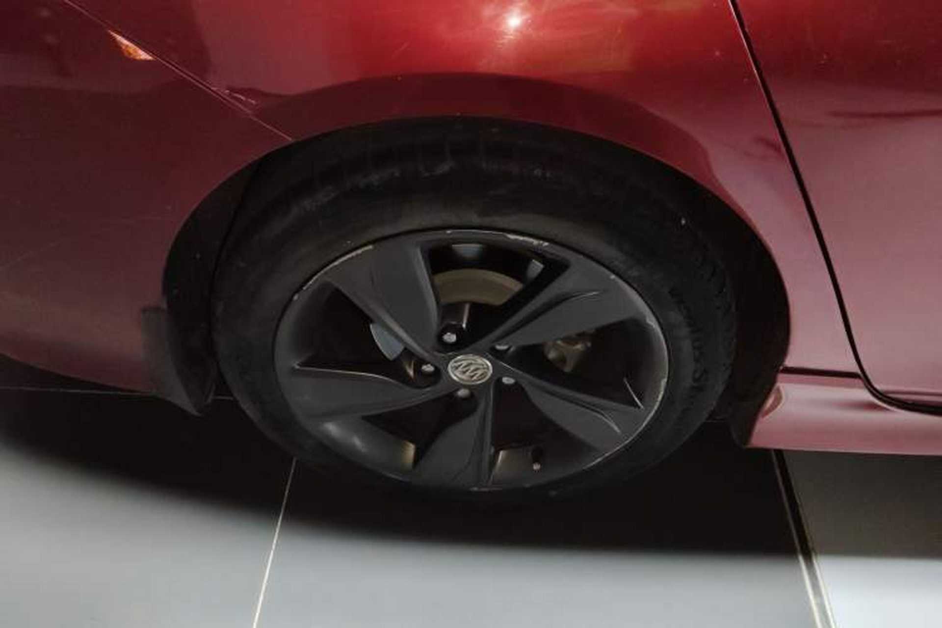 Used Buick Regal 2017 GS 28T Luxury Model Exterior 5
