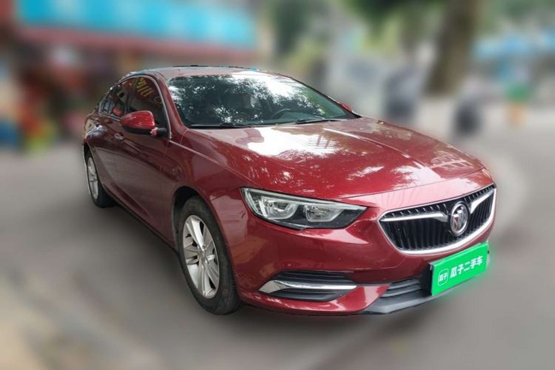 Used Buick Regal 2017 20T Elite Edition Front Right 45 Deg