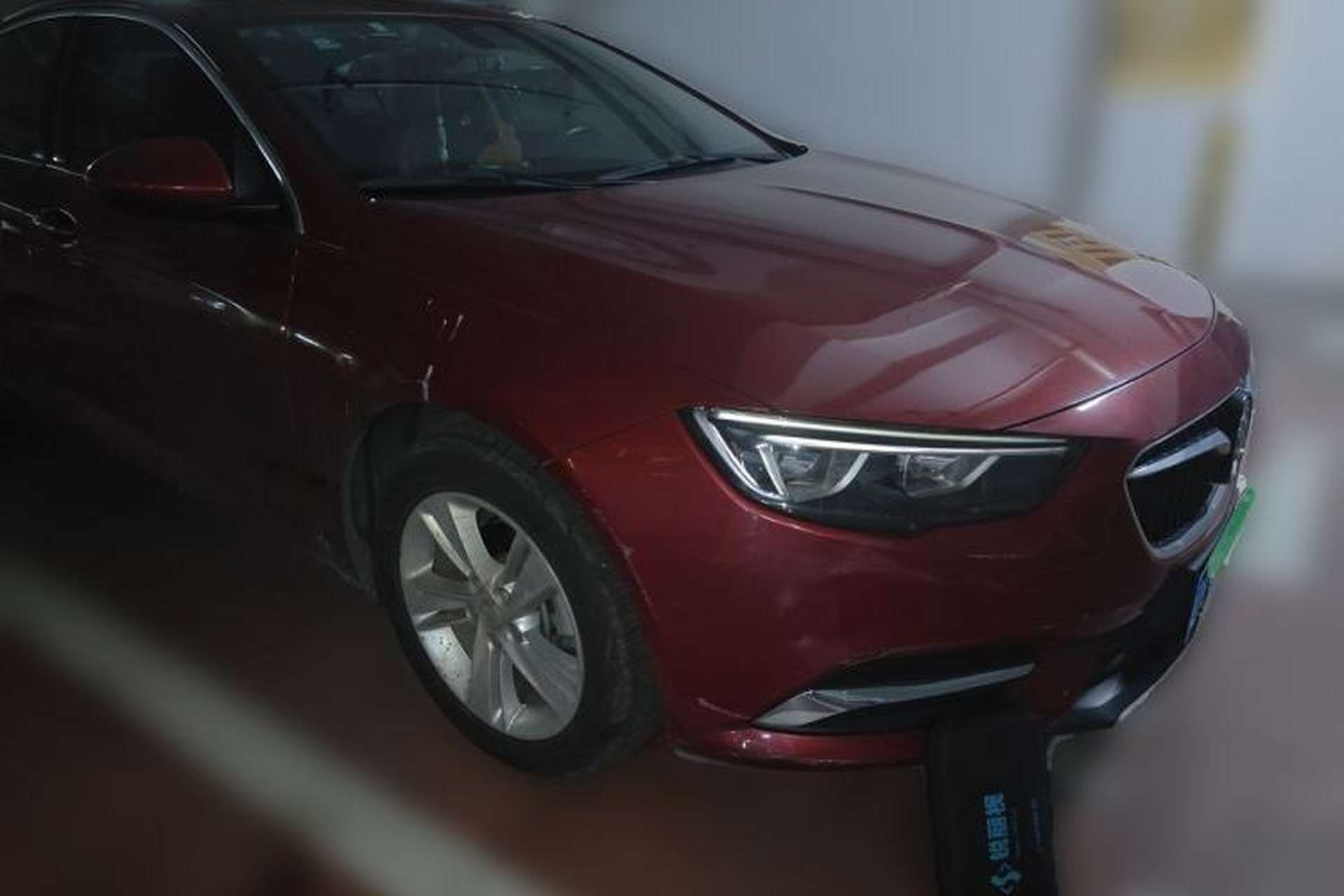 Used Buick Regal 2017 20T Elite Edition Front Right 45 Deg