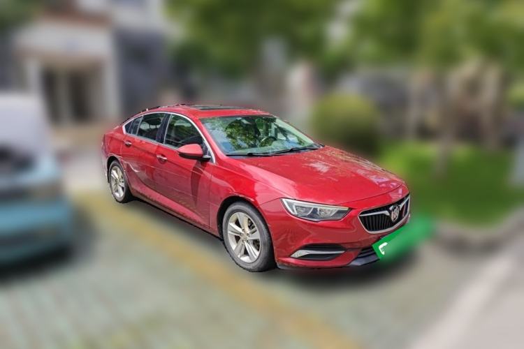 Used Buick Regal 2017 20T Elite Edition Front Right 45 Deg