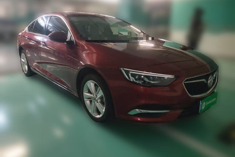 Used Buick Regal 2017 30H Luxury Version Front Right 45 Deg