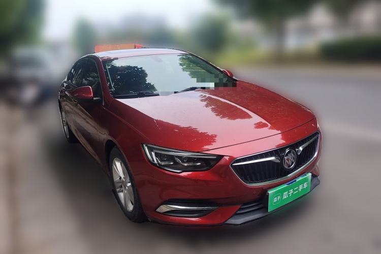 Used Buick Regal 2017 20T Luxury Model Front Right 45 Deg