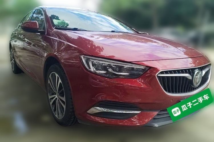 Used Buick Regal 2017 28T Prestige Model Front Right 45 Deg