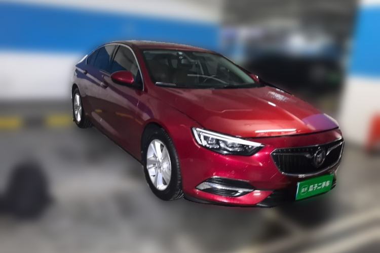 Used Buick Regal 2017 20T Prestige Model Front Right 45 Deg