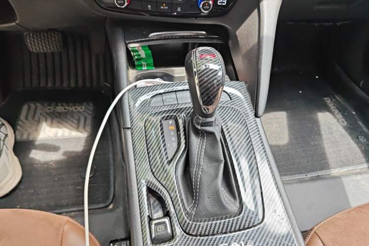 Used Buick Regal 2017 20T Elite Edition Gear Lever