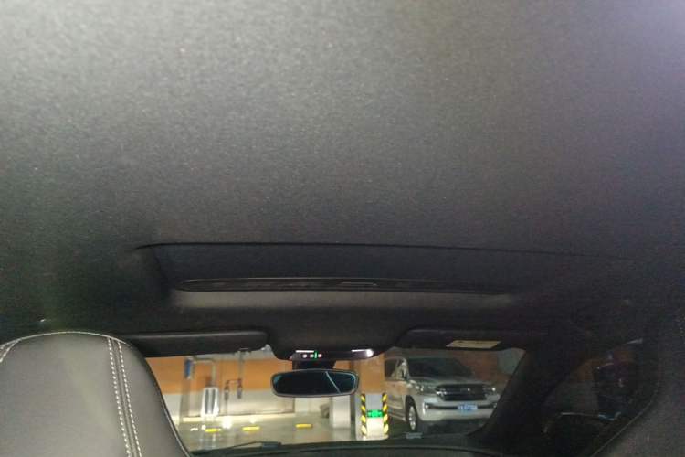 Used Buick Regal 2017 GS 28T Prestige Model Headliner
