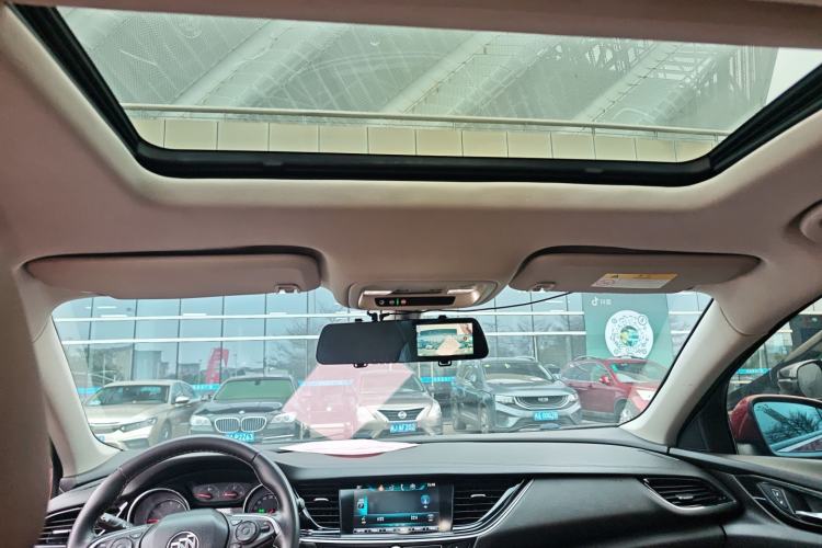 Used Buick Regal 2017 20T Elite Edition Headliner