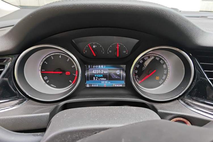 Used Buick Regal 2017 20T Elite Edition Instrument Cluster