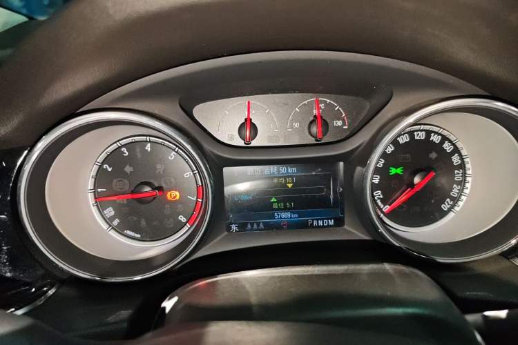 Used Buick Regal 2017 20T Elite Edition Instrument Cluster