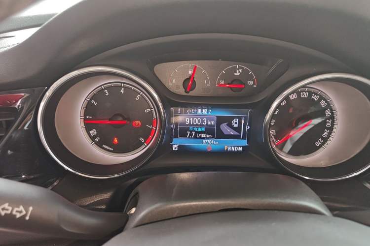 Used Buick Regal 2017 20T Elite Edition Instrument Cluster