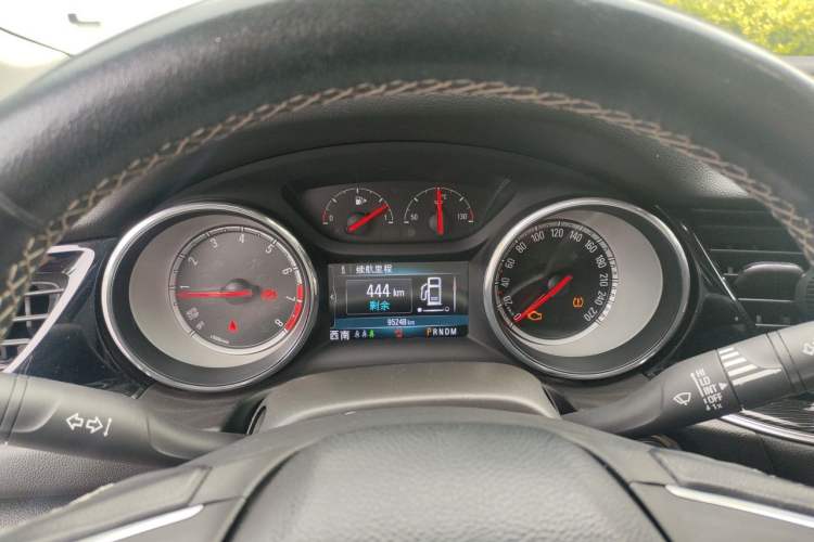 Used Buick Regal 2017 20T Elite Edition Instrument Cluster