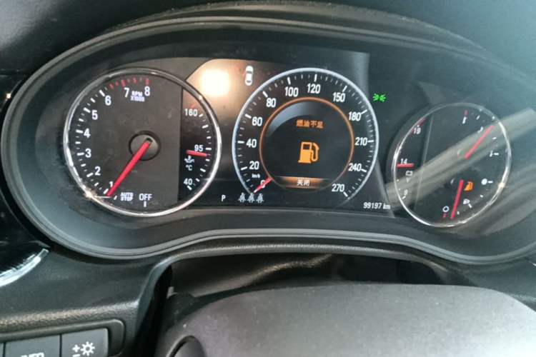 Used Buick Regal 2017 28T Prestige Model Instrument Cluster