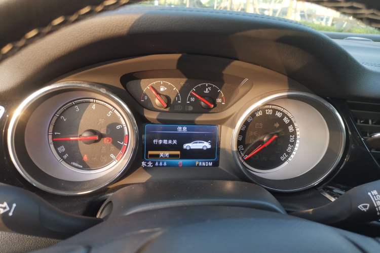 Used Buick Regal 2017 20T Luxury Model Instrument Cluster