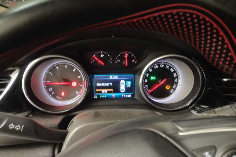 Used Buick Regal 2017 20T Luxury Model Instrument Cluster