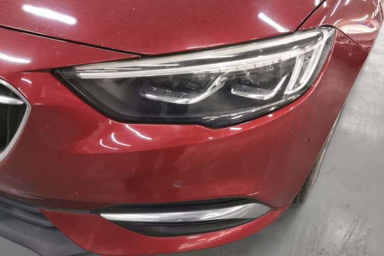 Used Buick Regal 2017 20T Luxury Model Left Front Headlight