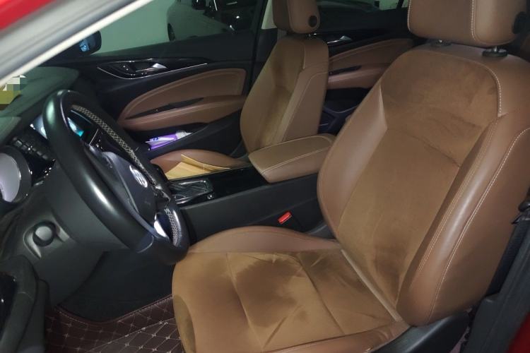 Used Buick Regal 2017 20T Elite Edition Left Front Seat