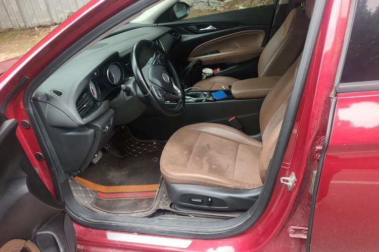 Used Buick Regal 2017 20T Luxury Model Left Front Seat