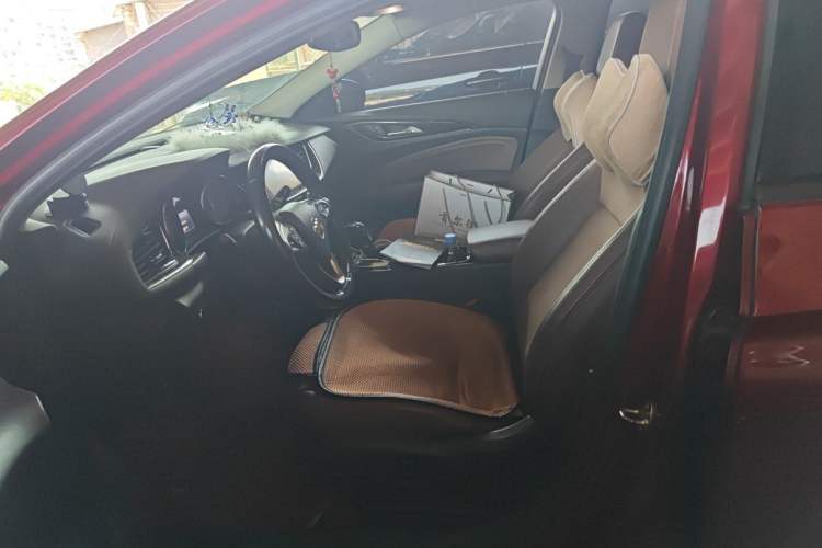 Used Buick Regal 2017 20T Luxury Model Left Front Seat