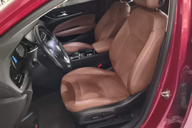 Used Buick Regal 2017 20T Luxury Model Left Front Seat