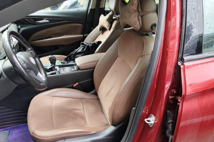 Used Buick Regal 2017 20T Elite Edition Left Front Seat