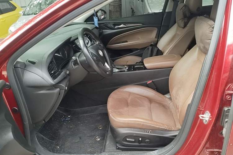 Used Buick Regal 2017 28T Prestige Model Left Front Seat