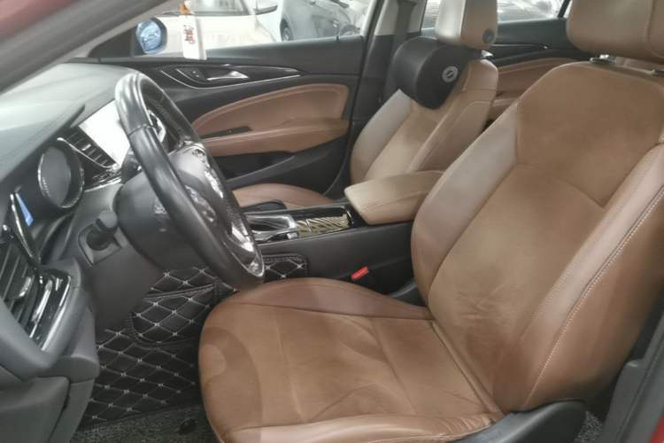 Used Buick Regal 2017 20T Luxury Model Left Front Seat