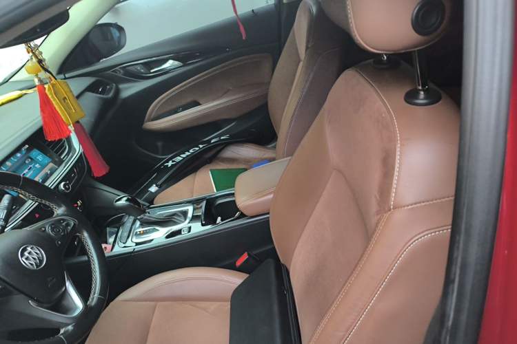 Used Buick Regal 2017 20T Luxury Model Left Front Seat