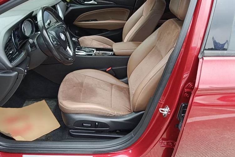 Used Buick Regal 2017 20T Elite Edition Left Front Seat