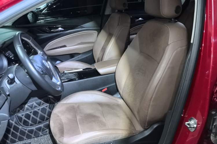 Used Buick Regal 2017 20T Prestige Model Left Front Seat