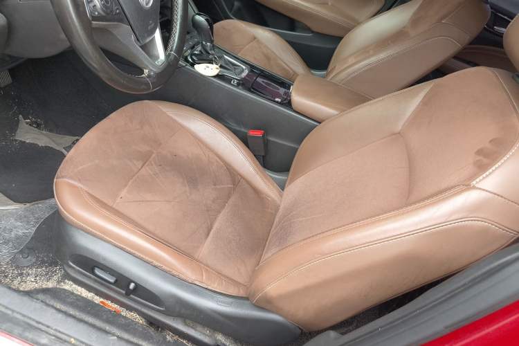 Used Buick Regal 2017 20T Elite Edition Left Front Seat