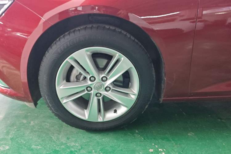 Used Buick Regal 2017 20T Elite Edition Left Front Wheel Hub
