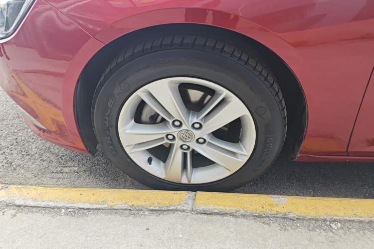 Used Buick Regal 2017 20T Elite Edition Left Front Wheel Hub