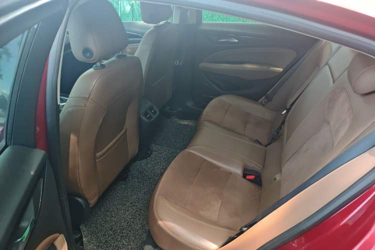 Used Buick Regal 2017 20T Prestige Model Left Rear Seat