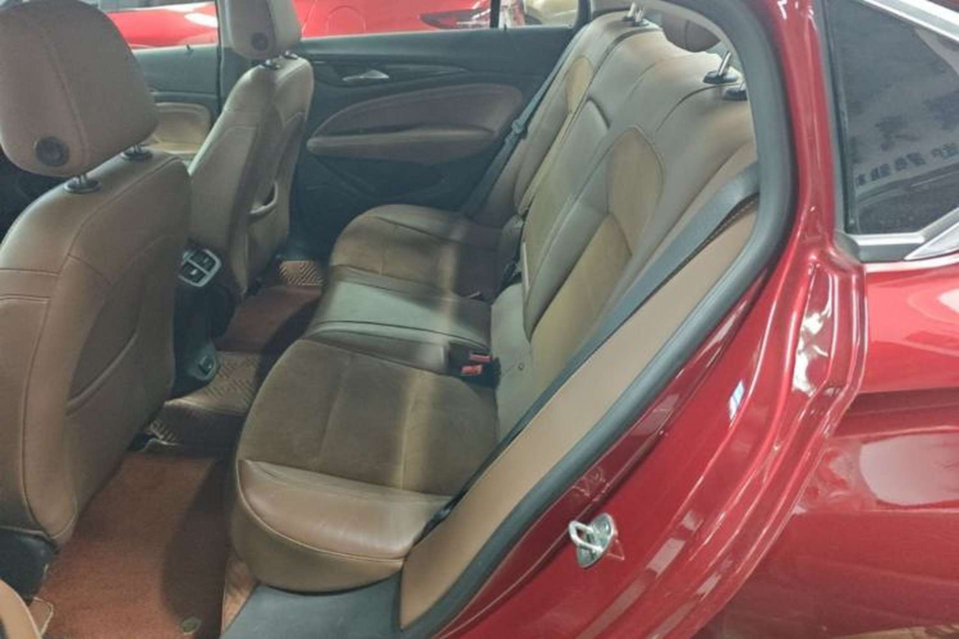 Used Buick Regal 2017 20T Elite Edition Left Rear Seat