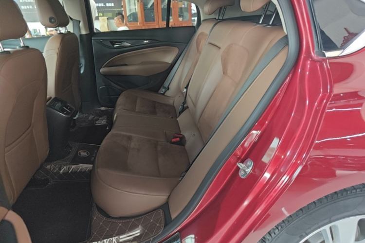 Used Buick Regal 2017 20T Elite Edition Left Rear Seat