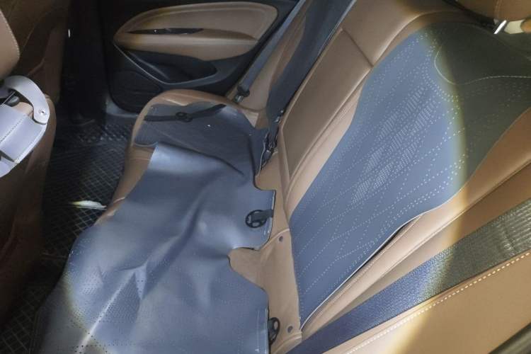 Used Buick Regal 2017 28T Prestige Model Left Rear Seat