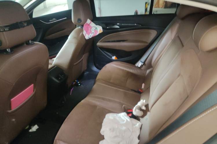 Used Buick Regal 2017 20T Elite Edition Left Rear Seat