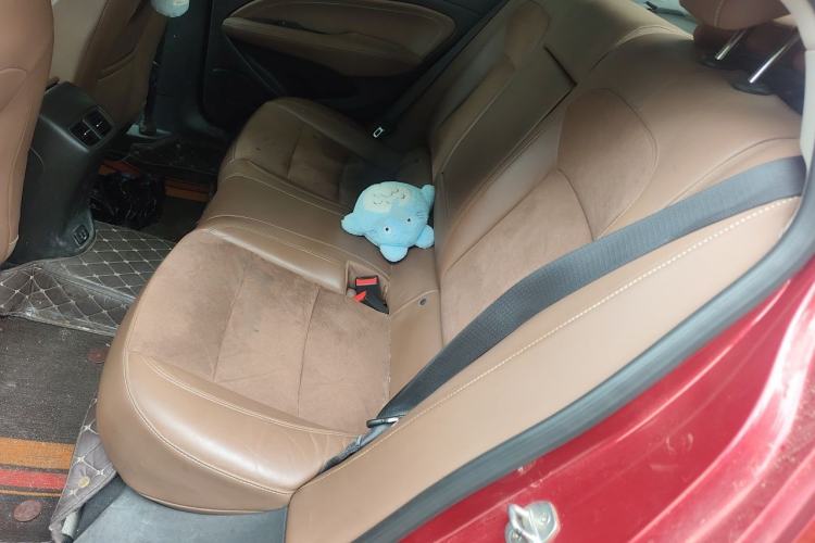 Used Buick Regal 2017 20T Luxury Model Left Rear Seat